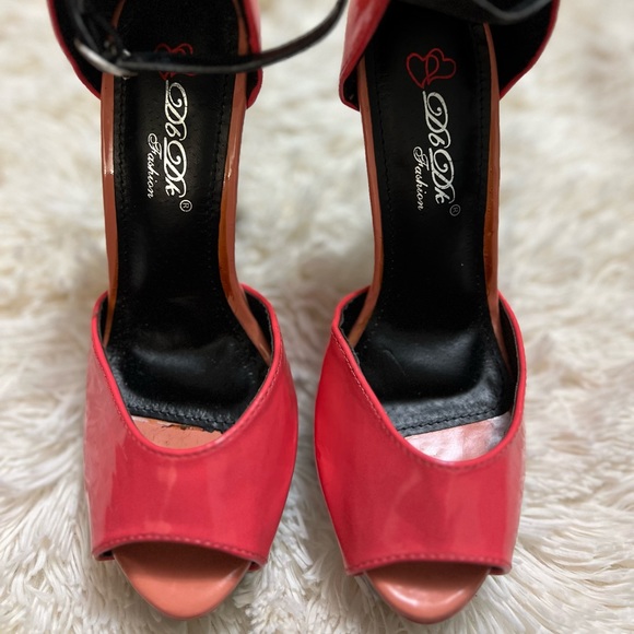 Color block coral heels - Picture 2 of 4